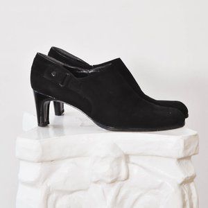 Vintage Stuart Weitzman Black Suede Ankle Boots Size 9.5